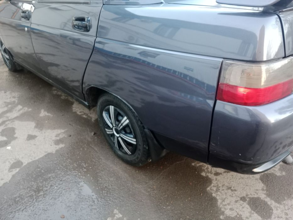 Продам ваз 2110 2