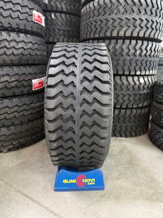 Нови гуми за тракторно ремарка(Т150) 16.5/70-18 Satoya QZ-703 14PR