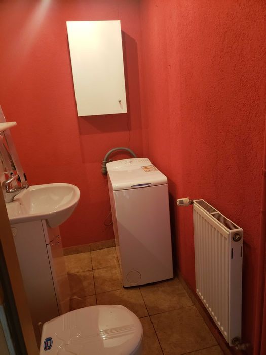 Dau in chirie apartament 2 camere decomandat Piata Mihai Viteazul, ClujNapoca