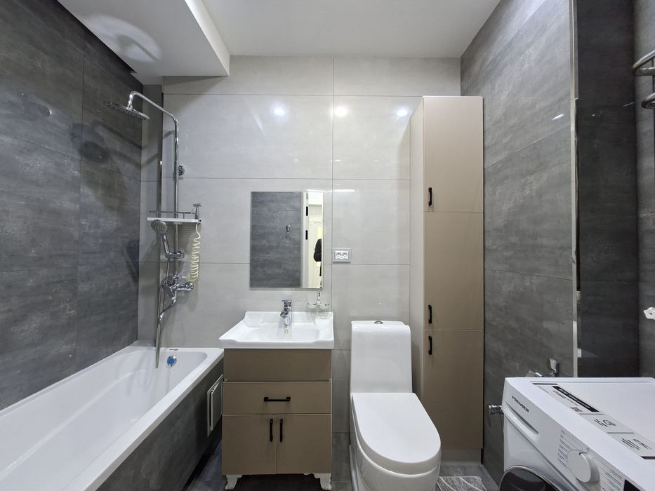 3шка на районе Вокзала Чёрный парк