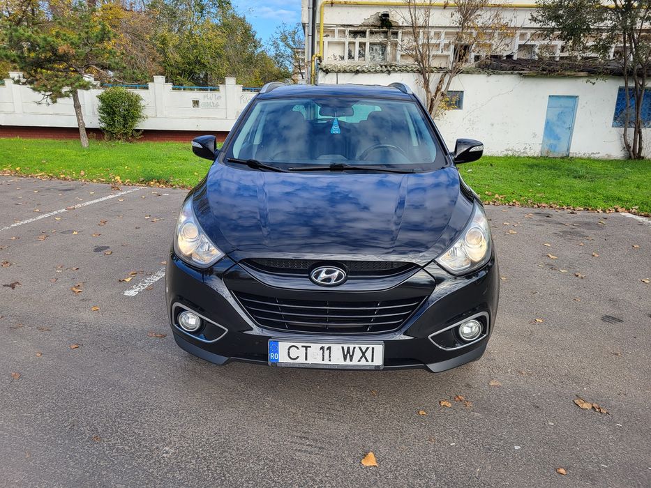 Vând Hyundai ix35