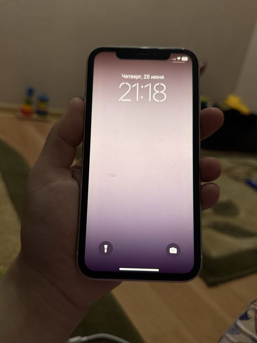 Айфон XR белый 64 гб