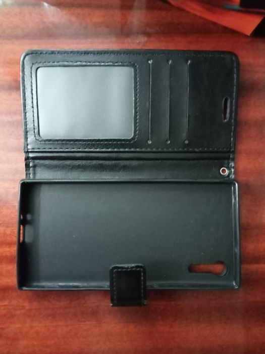 Продам Sony Xperia XZ 64GB