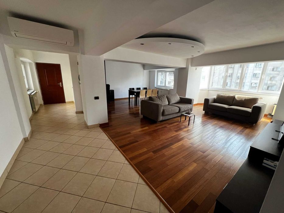 Vand Apartament cu 3 camere, 100 MP, zona Bld Unirii, Loteria Romana