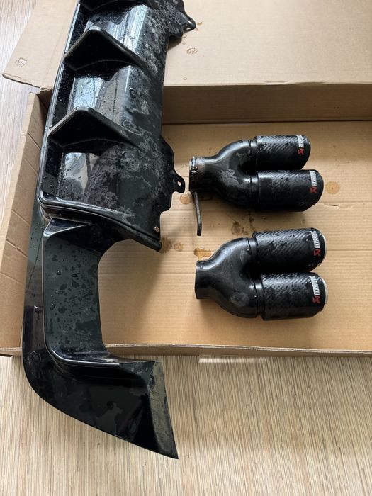 Двойни накрайници Akrapovic 76mm