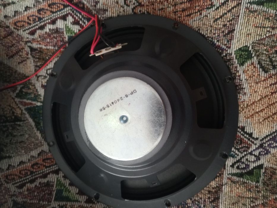 Продам динамикий