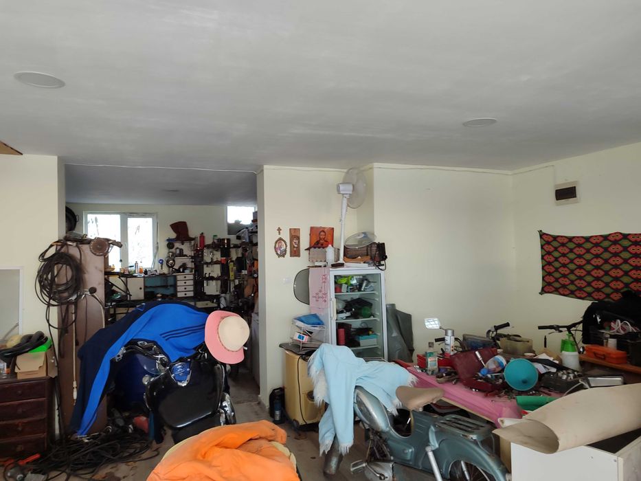 Продава се Къща в с. Смолница, Област Добрич - 250 кв.м за 408 €/кв.м - Снимка #12