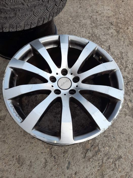 джанти Tomason 18"