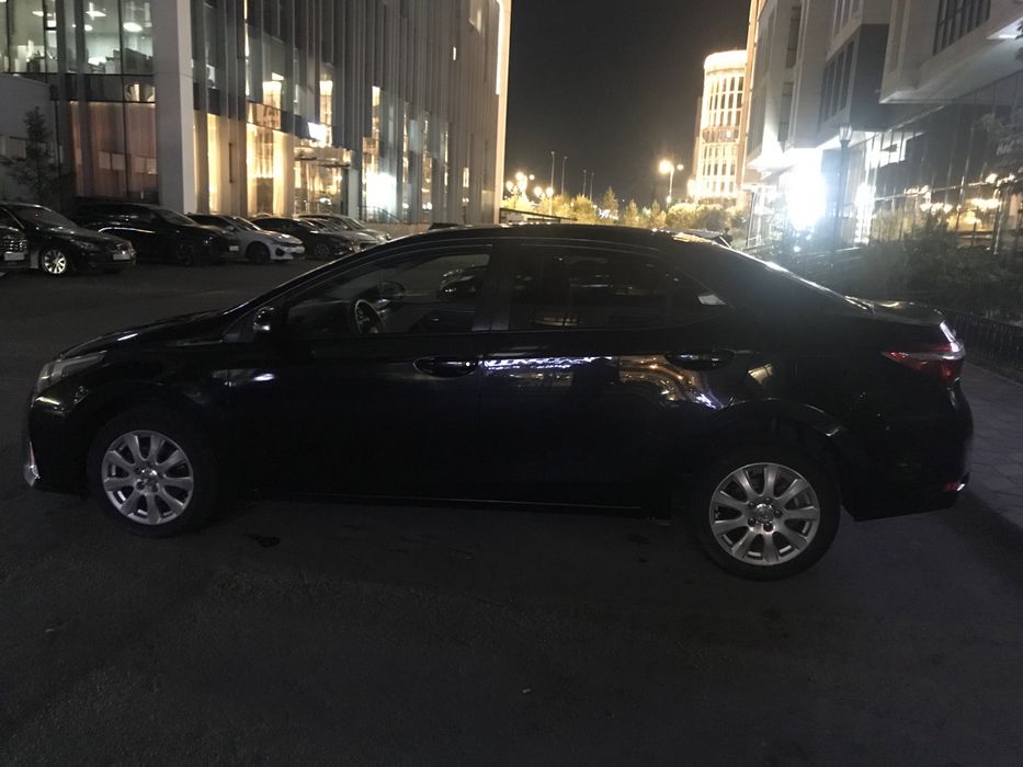 Продам авто Corolla короллу 2013