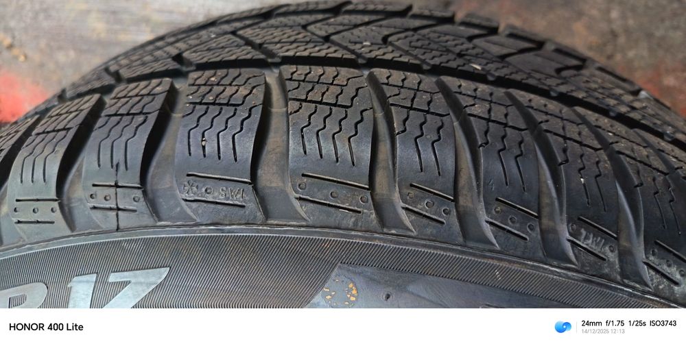 Roti complete g30 225/50/17, 4 buc