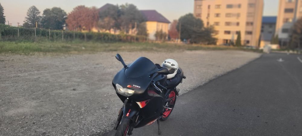 Scuter Aprilia rs50
