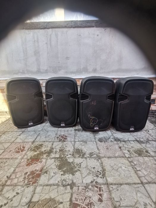 cutii incinte pt difuzor 12inchi sunt echipate cu filtre