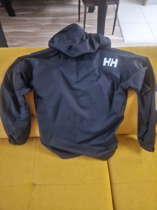 Зимно яке helly hansen