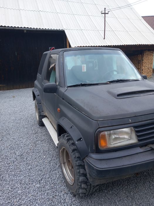 Suzuki vitara. 1.6 i