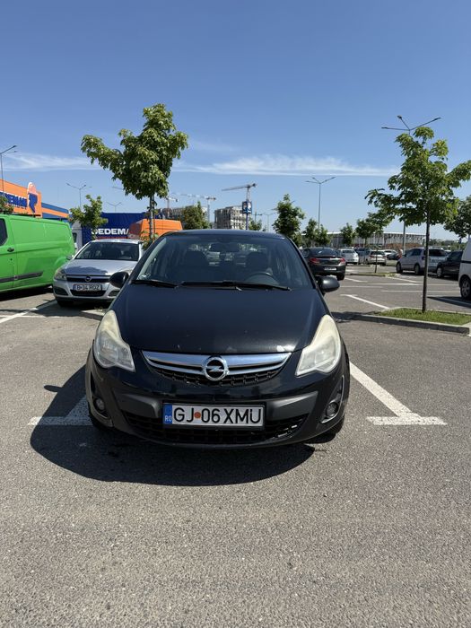 Opel corsa 1.3 2012