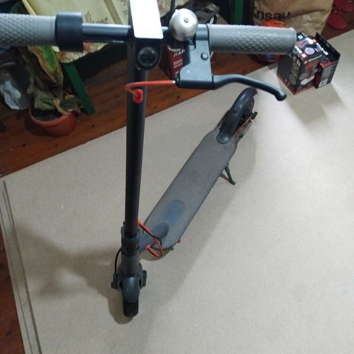 Електрическа тротинетка за части