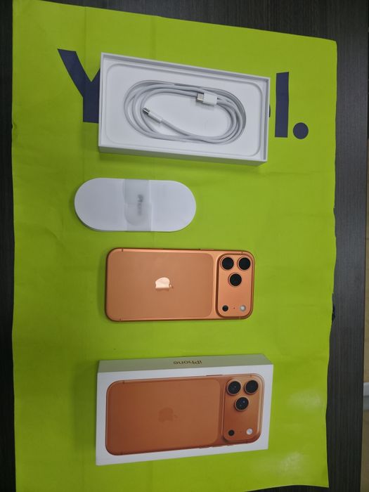 ***КАТО НОВ 256GB iPhone 17 Pro Max Гаранция Yettel 3г. 2028 ORANGE