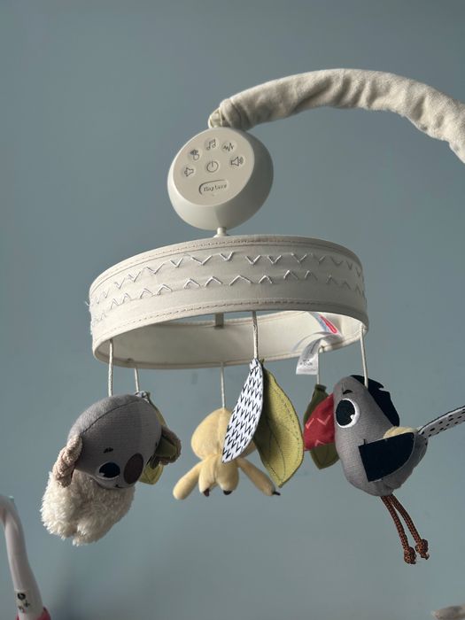 Бебешка музикална играчка за легло Tiny Love