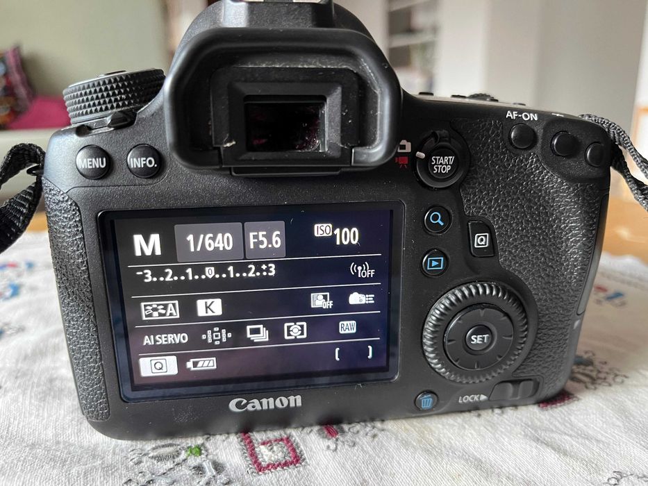 Body Canon 6D cu Accesorii