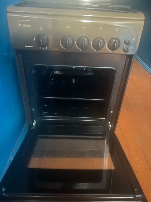Продам газ плиту б/у