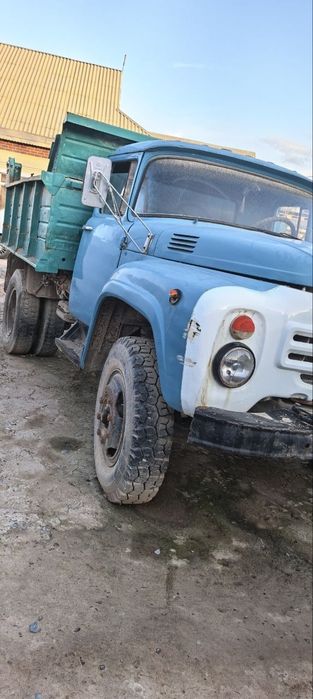 1986 yil Zil Samosval sotiladi. Xolati a'lo