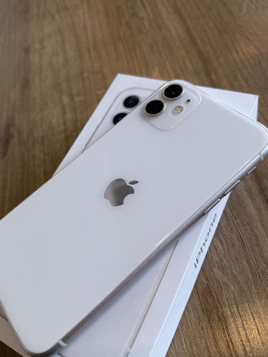Белый Iphone 11 128 ГБ