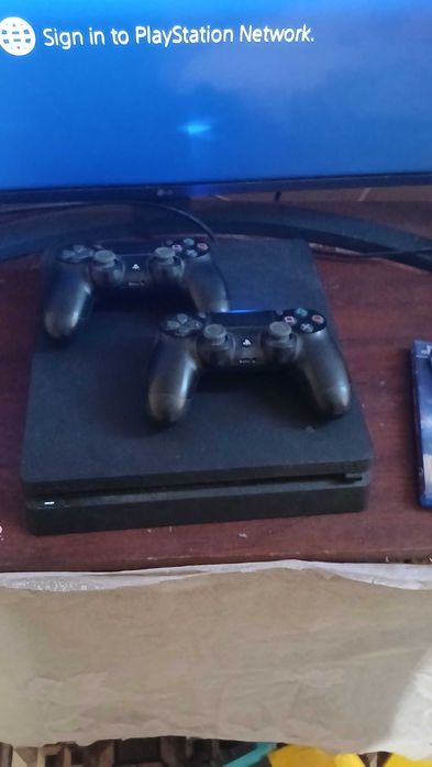 Ps4 във перфектно състояние