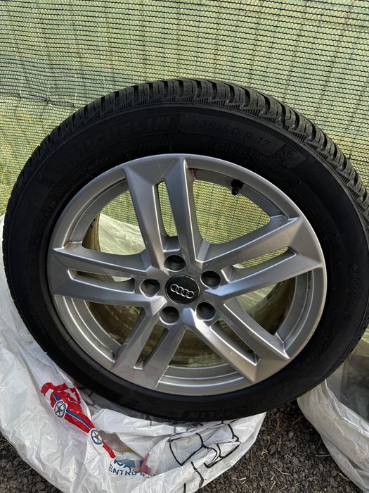 Vand jante Audi pe 17 cu anvelope de iarna