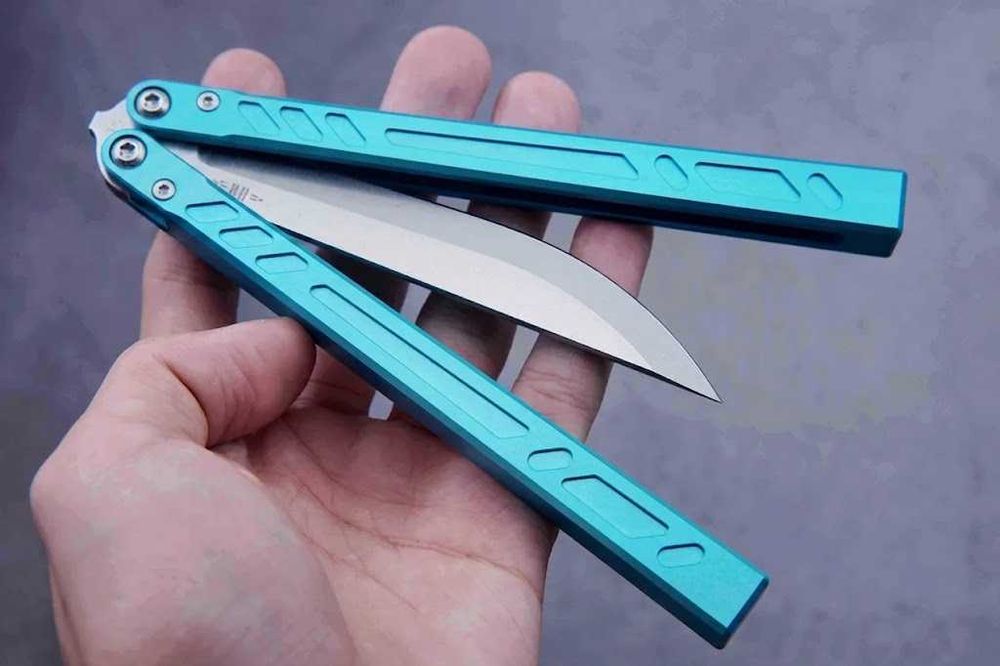 Baliplus Barebones Balisong (Tanto) – Пеперуда, Циан