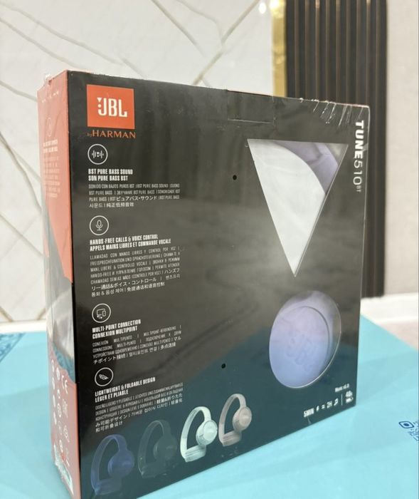 JBL наушник новый