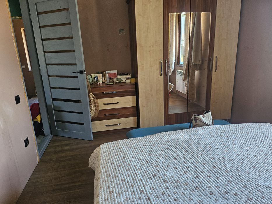 Продам спальни гарнитур