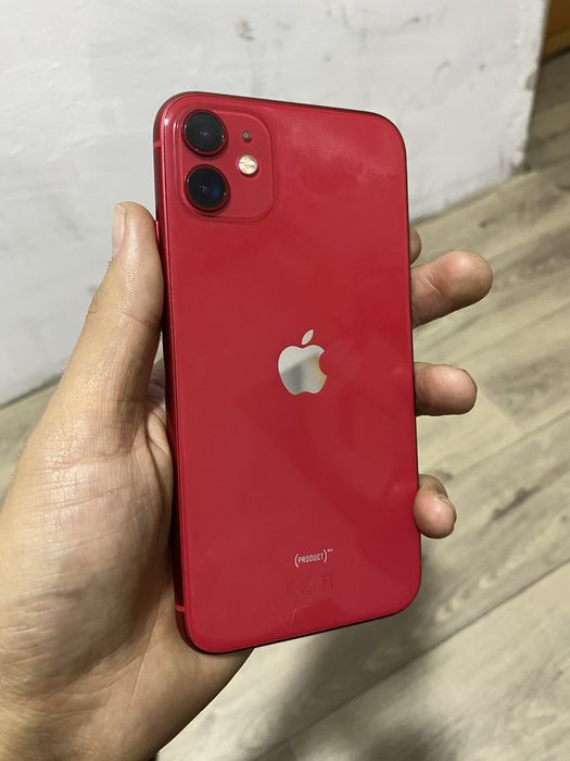Продам iPhone 11 Red состояние отличное