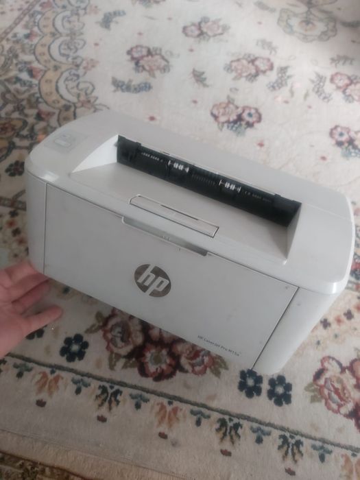 Принтер чёрный белый