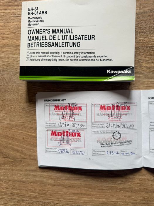 Motocicleta Kawaski Ninja ER6F