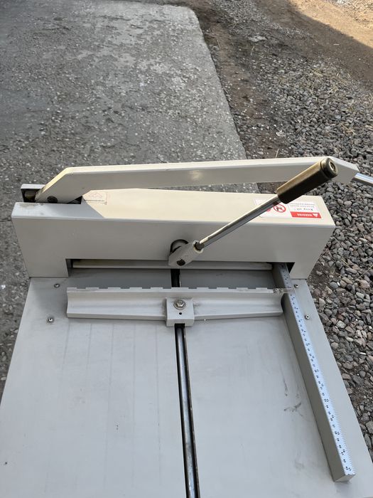 Резка для бумаги