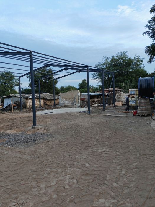Cofetionam structura metalica din profil IPE avem pe stoc 12x30x4