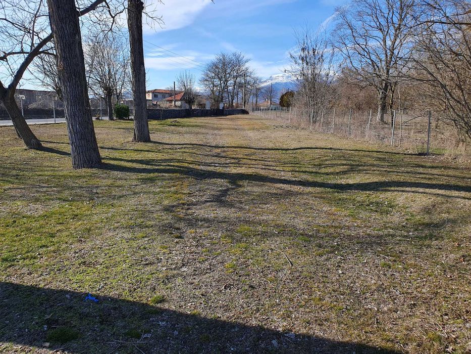 Работещо крайпътно заведение-ресторант, след осн.ремонт