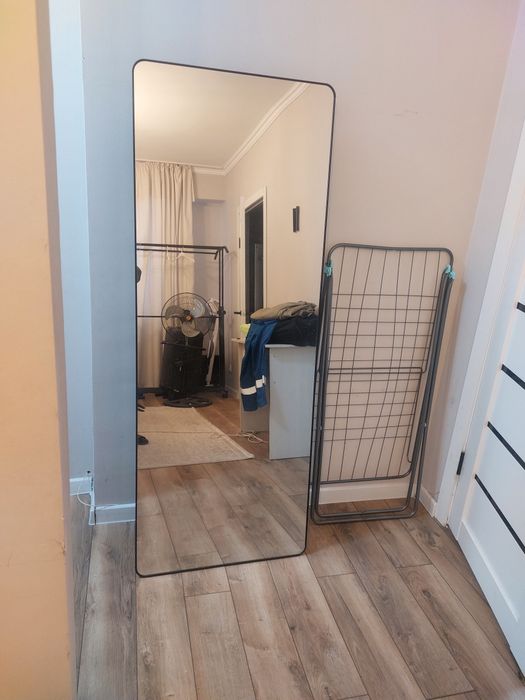 Зеркало, Вешалка