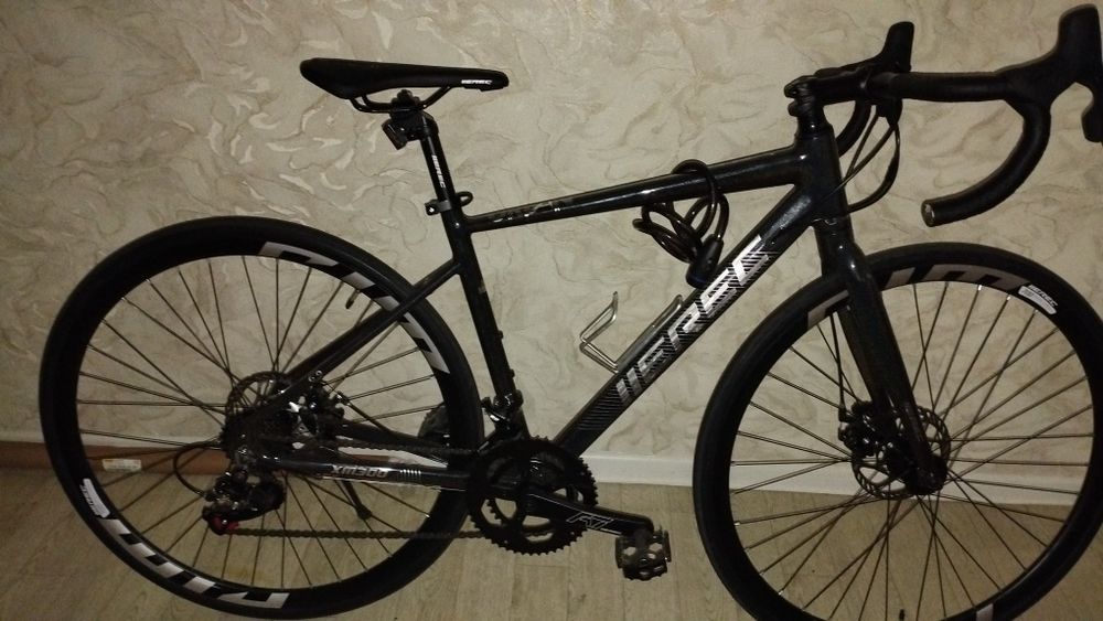 Шоссейный велосипед