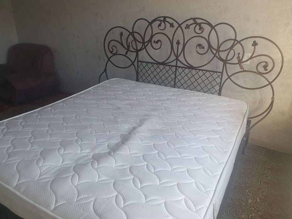 Ижарага квартира Медгаракок бозорча 3 хонали оилага 3