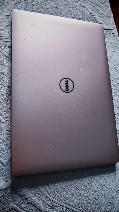 Dell Dell XPS 15 9560, i7‑7700HQ – defect, pentru piese sau dezmembrez