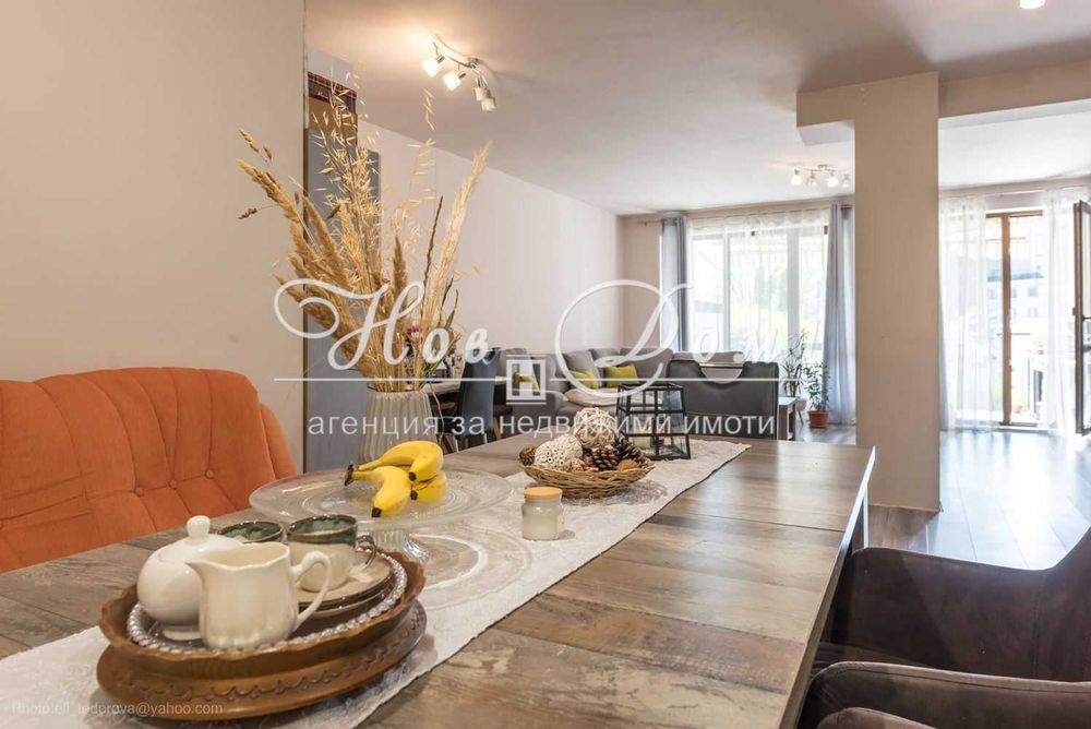 Продава се Тристаен апартамент в Варна, Победа - 140 кв.м за 2143 €/кв.м - Снимка #9