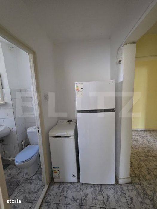 Apartament 3 camere , decomandat ,64 m2, zona Piata Centrala