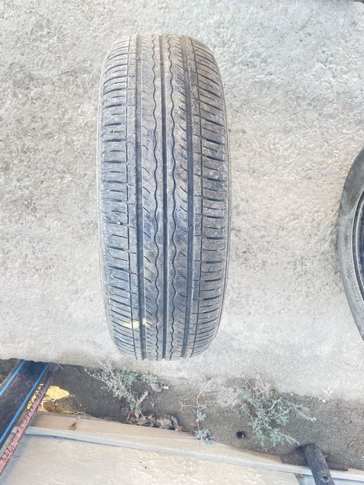 Шины 185/65/R15.
