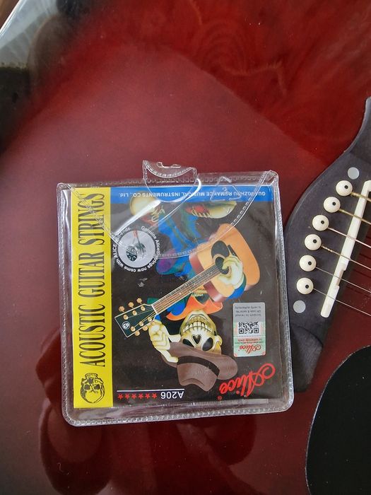 Гитара акустическая