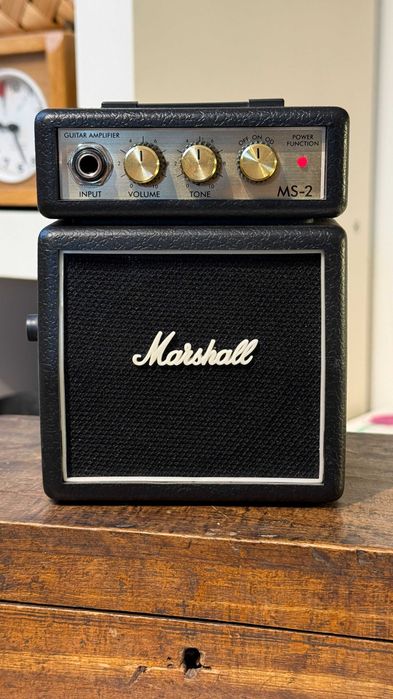 Marshall MS2 Battery-Powered Micro Guitar Amplifier boxa chirara