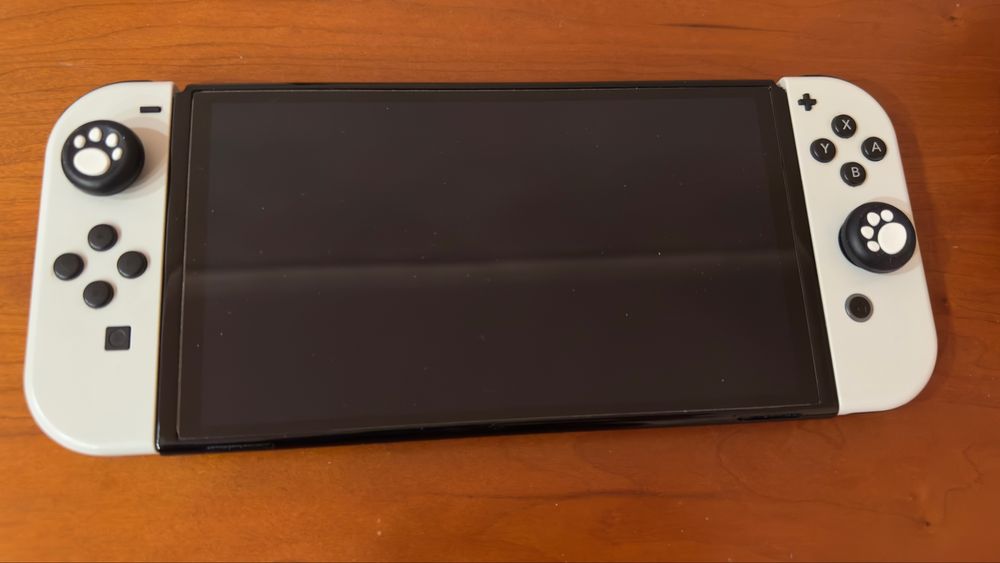 Nintendo Switch OLED White — полный комплект