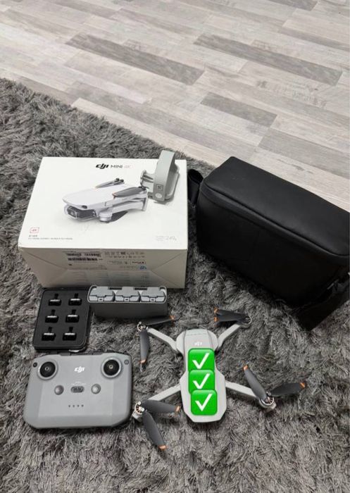 DJI Mini 4K Fly More Combo ca nouă, cu garanție