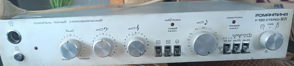 Продам  усилитель