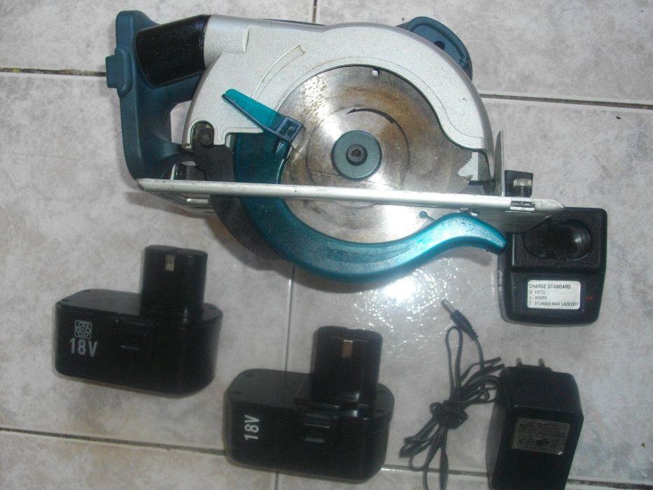 Нов немски акумулаторен 18 Волта РЪЧЕН ЦИРКУЛЯР с 2 Батерии T.I.Р.